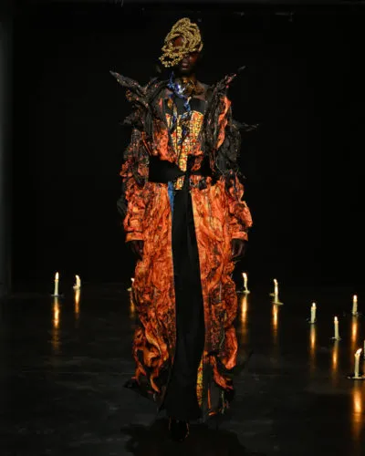 जहाँ पानी जलता है: YUIMA NAKAZATO का Sea of Fire INFERNO — रूप 21